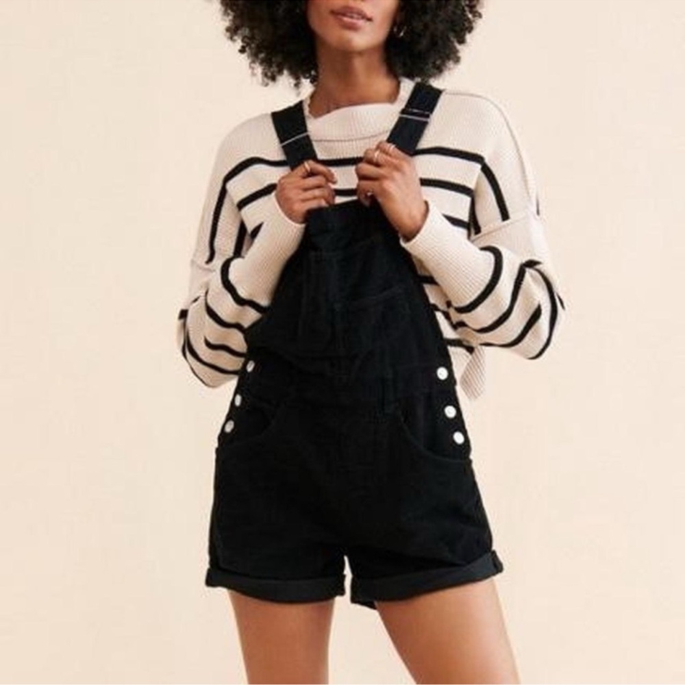 Free People We The Free Black Corduroy Ziggy Overalls Shortall Size M